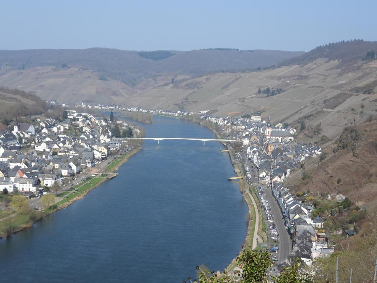 Ferienwohnung "Off Born" Familie Bremm Zell an der Mosel Exteriér fotografie